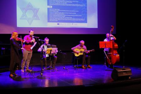 koncert never forget (42)